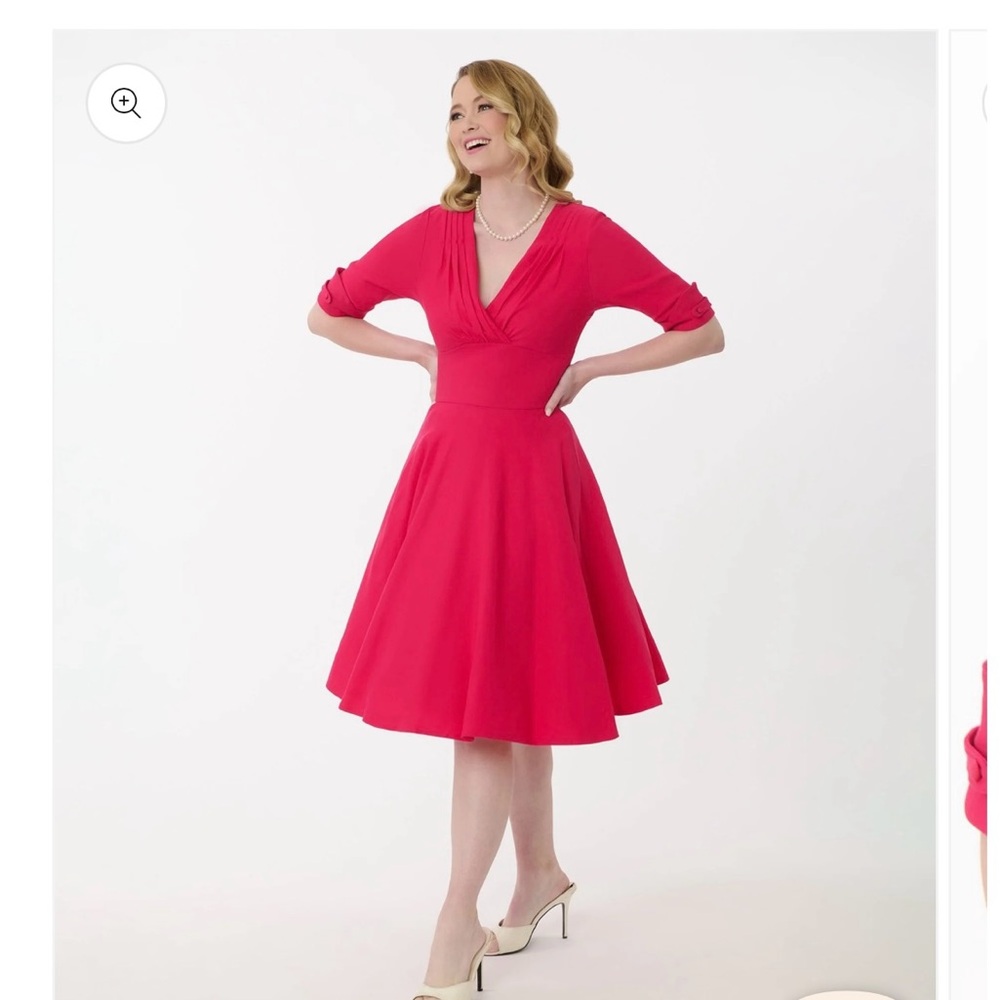 Elegant Burgandy V-Neck Dress
